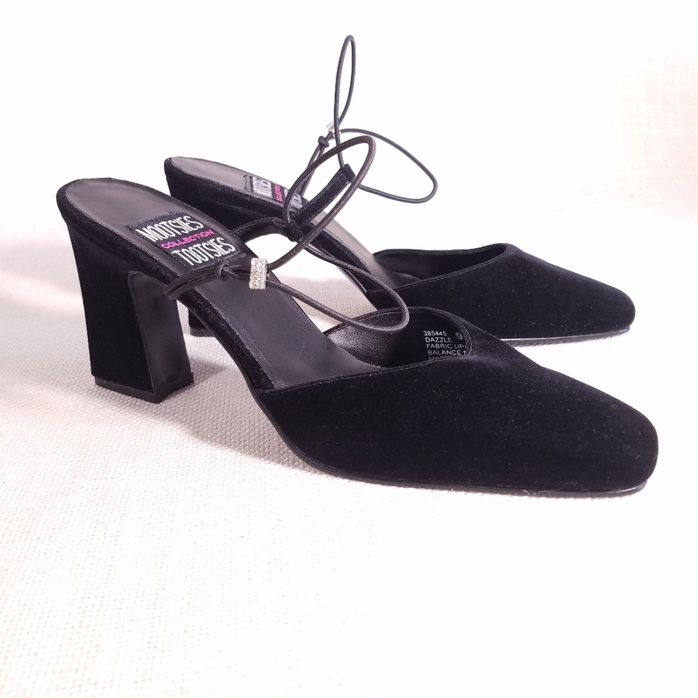 Mootsies Tootsies Black Strappy Block Heels